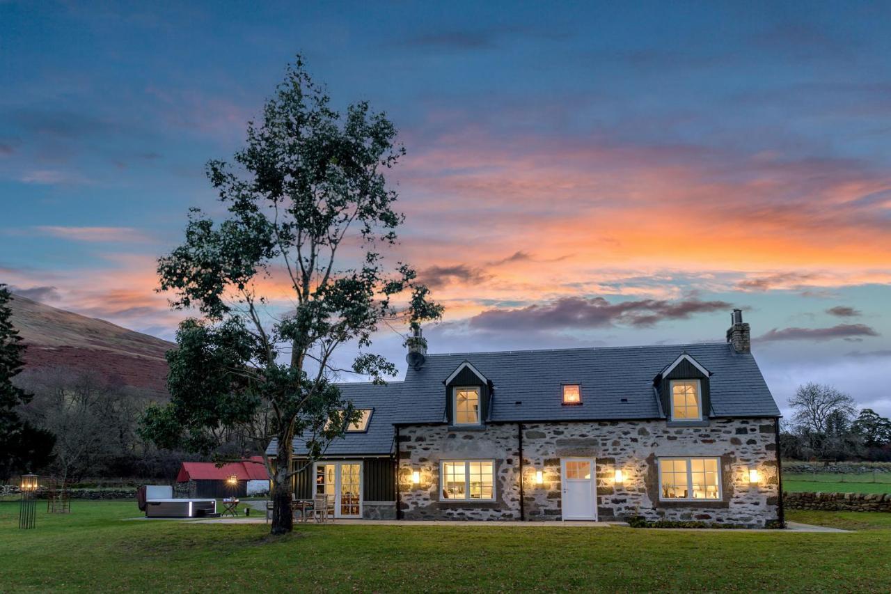 Dalveich Cottage, Hot Tub, 2 Bedroom, Lochearnhead Exteriér fotografie